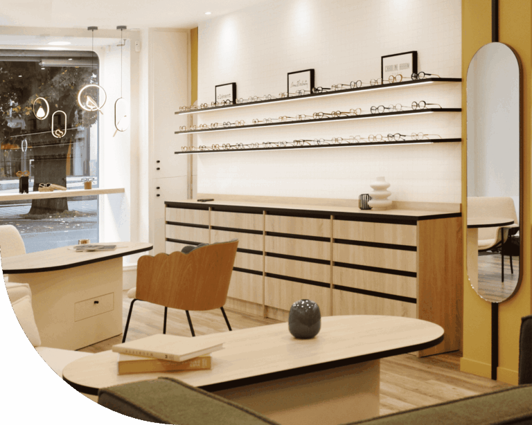 vue de la paix opticien independant laval conseil boutique 1 1 768x614